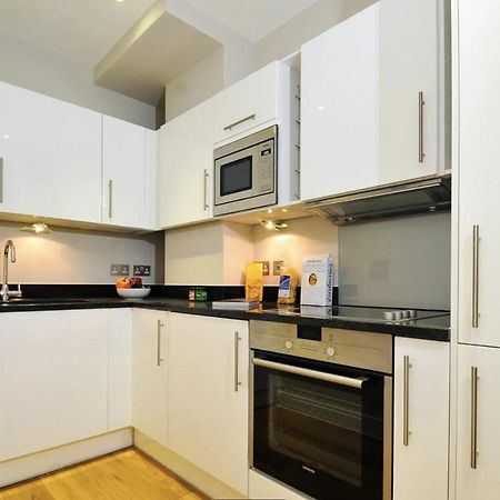 Entire London Studio With Kitchenette Apartment Exterior photo